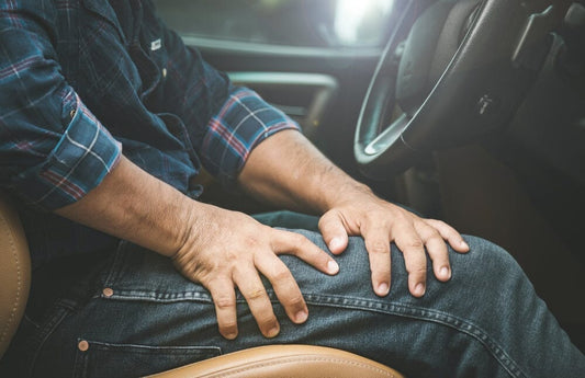 8 Ways to Stop Right Leg Pain While Driving (Sitting in the Car)